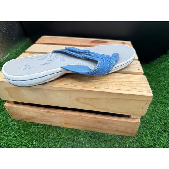 Cloudsteppers by Clarks- Blue/Grey Sandals- Size 9W - Picture 5 of 10